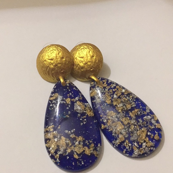 Beautiful fashion earrings - Picture 4 of 7